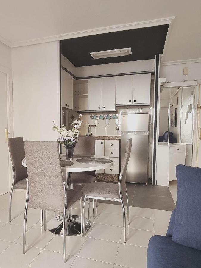 Lasstory Apartment Torrevieja Ngoại thất bức ảnh