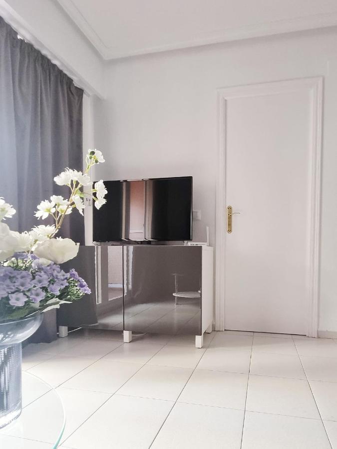 Lasstory Apartment Torrevieja Ngoại thất bức ảnh